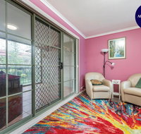 Pet Friendly Home - Pool  Parking - Tennis Court - Stayed