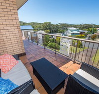 Pet Friendly Lentara St 8 - Fingal Bay - Stayed