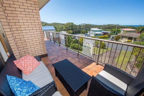 Pet Friendly Lentara St 8 - Fingal Bay - Stayed 0