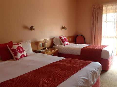 Philadelphia Motor Inn - Stayed 1