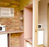 Pines Country Club Motor Inn - Stayed