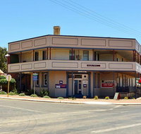 Pingelly Hotel