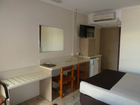 Pioneer Lodge Motel - Stayed 2