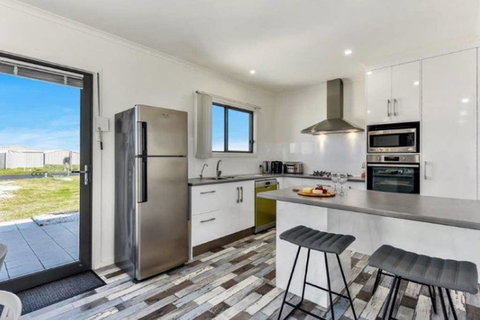 Plovers Rest At Cape Douglas - Stayed 2