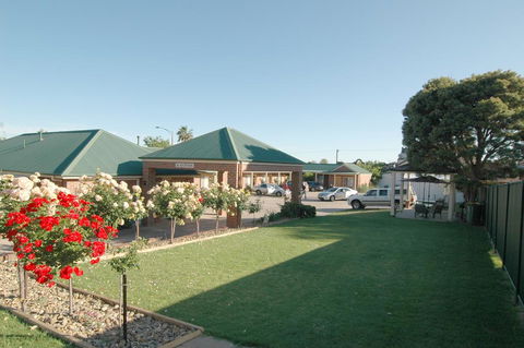 Poachers Paradise - Stayed 2