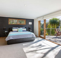 POINT LEO BEACH HOUSE - POINT LEO