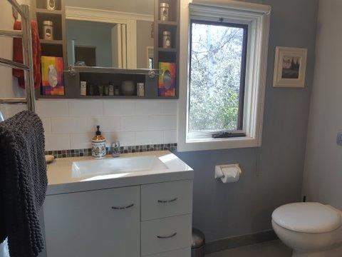 Poppies - Stays Accommodation 2