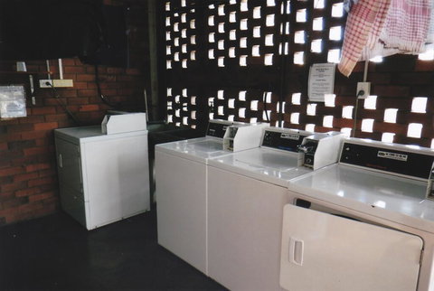 PRECINCT HOTEL GLADSTONE - Stays Accommodation 1