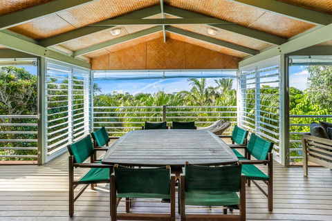 Private Tropical Oasis, Marcus Beach - Stayed 1