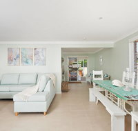 Purely Whitesands on the bay  Fingal Bay - Stayed