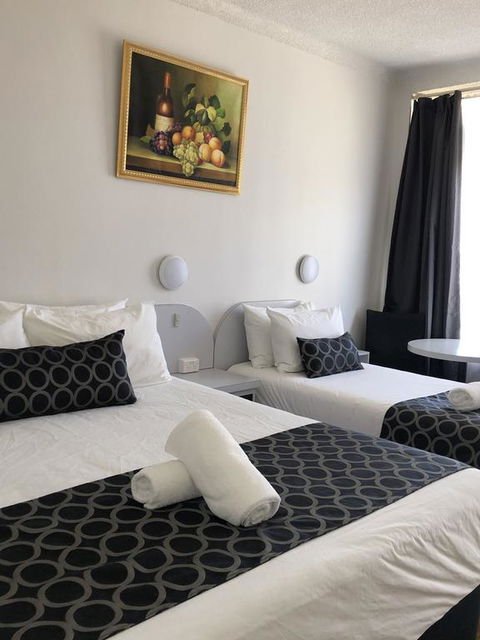 Queanbeyan Motel - Stays Accommodation 1