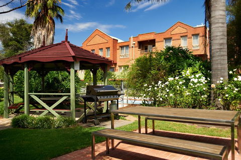 Quest Royal Gardens - Stayed 2