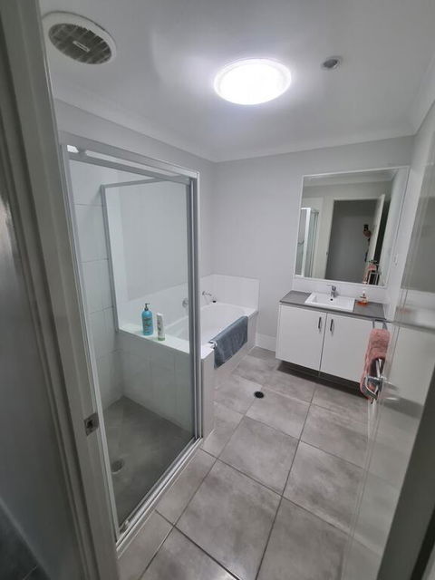 Quiet Sunny Relaxed Home Close To Theme Parks - Stayed 2