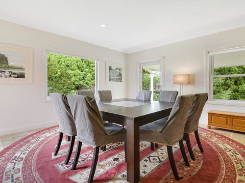 Redhaven House - Spacious, Quiet And Private - Stays Accommodation 3