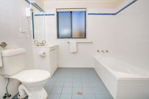 Reflections Holiday Parks Hawks Nest - Stays Accommodation 3