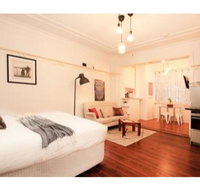 Renovated Art Deco Studio Minutes From The City - Stayed