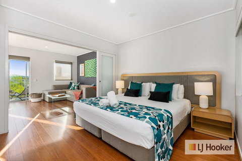 RESORT & SPA 8321 HINTERLAND Views - Stayed 0