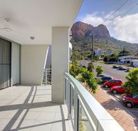 Resort Style Apartment On Gregory - Stayed