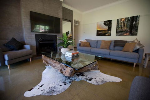 Ridge Line Riders Luxury Retreat - Stayed 2