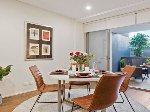 Riptide On Surf Beach - Sun, Surf And Style - Stayed 0