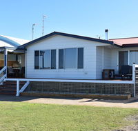 Rising Tide Beach House - Stays Accommodation