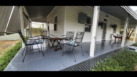 River Cottage - Stays Accommodation 2