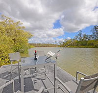 River Front Tranquil Retreat - Stays Accommodation