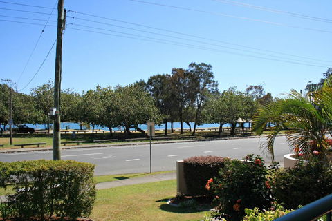 RIVERVIEW, UNIT 6, CURRUMBIN - Stayed 0