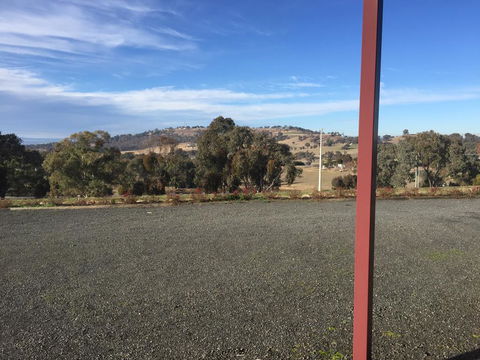 Robin Hill Retreat - Stays Accommodation 0