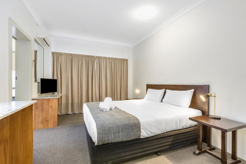 Rockhampton Riverside Central Hotel - Stayed 3