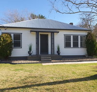 Ronelle Cottage - Stays Accommodation