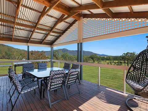 Rosamund House In Broke, 4br House In Walking Distance To Cellar Doors - Stays Accommodation 0