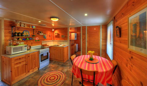 Rosebank Cottage Collection - Stays Accommodation 0