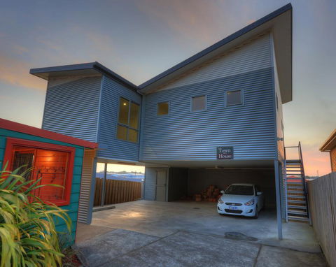 Rosebank Cottage Collection - Stays Accommodation 2