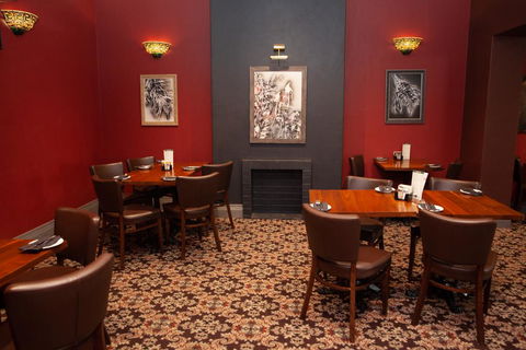 Royal Hotel Singleton - Stays Accommodation 2