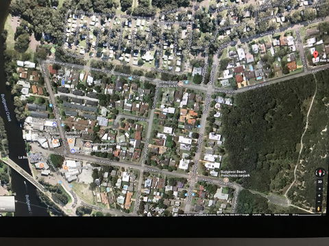 Run To Paradise - Stayed 1