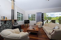 Book Mount Samson Accommodation Vacations Stayed Stayed