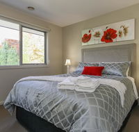 Sanctuary Close - Stayed