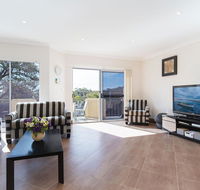Sandy Point Luxury' 117a Sandy Point Road - air con  foxtel - Stays Accommodation