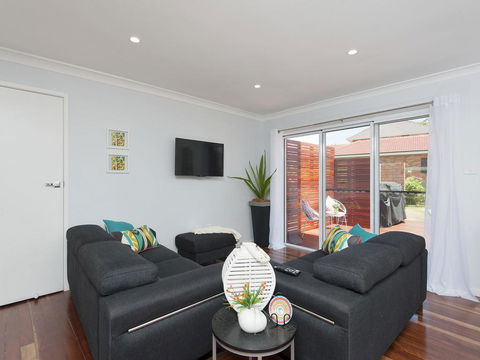 Sandy Point Road, 98, Eden By The Bay - Stays Accommodation 1