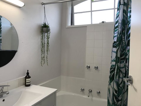 Santa Monica Apartment - Stayed 1