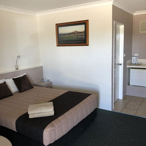 Sapphire City Motor Inn - Stayed 3