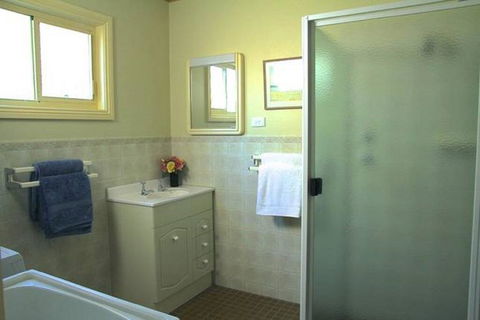 Schoolhouse Cottage American River - Stayed 0