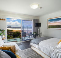 Sea Breeze Studio - Stays Accommodation