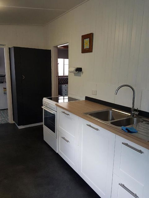 Sea Salt, 24 Stewart Street - Stays Accommodation 3