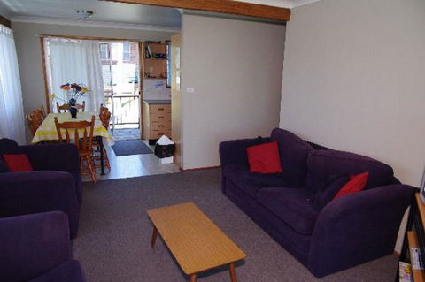 Sea View, 3 Hodgson Street - Stays Accommodation 3