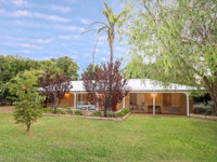 Seabreeze House - So Close to the Beach