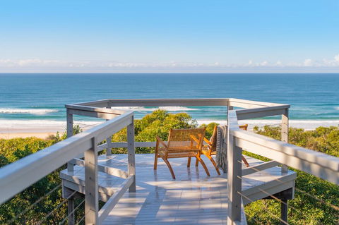 Seascape @ 19 Pindari - Privacy, Space, Views - Stays Accommodation 0