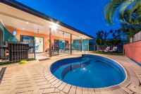 Book Hideaway Bay Accommodation Vacations Stayed Stayed