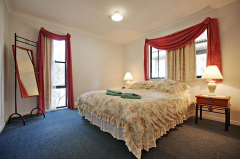 Serenity Grove - Stays Accommodation 0